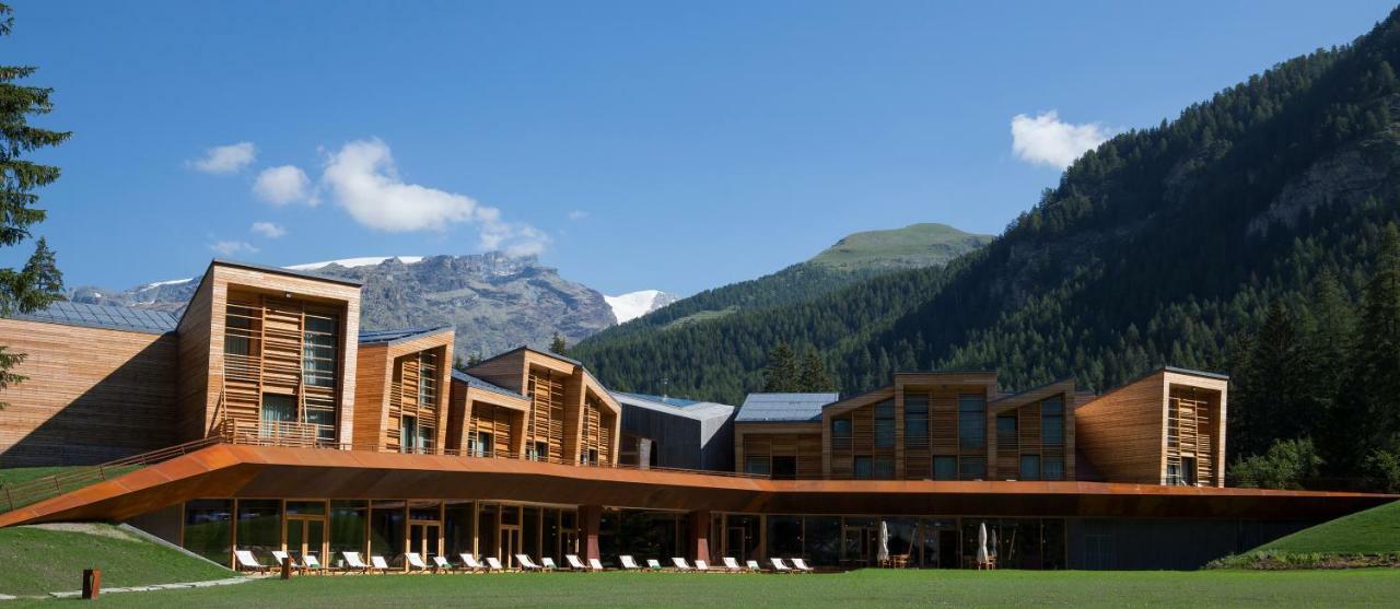 Aethos Monterosa Hotel Champoluc Exterior photo